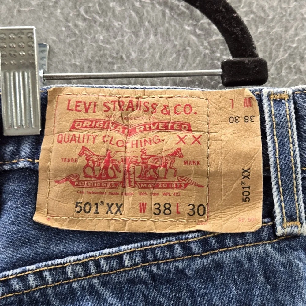 Levi's 501 Men Jeans 38X30 Blue Y2K Denim Original Fit Straight Button Fly READ